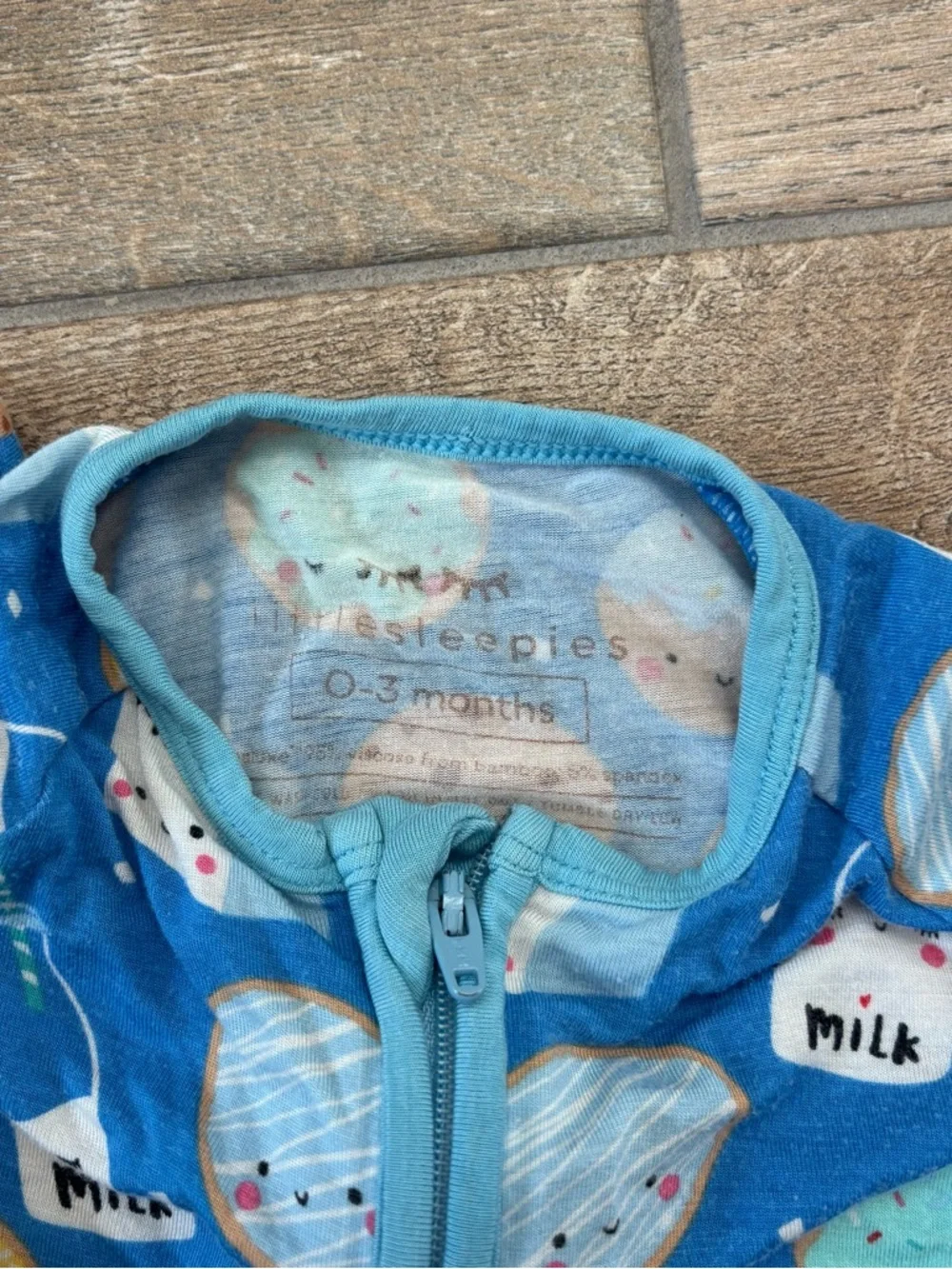 Little sleepies Cookies & Milk Zippy size 0-3 months